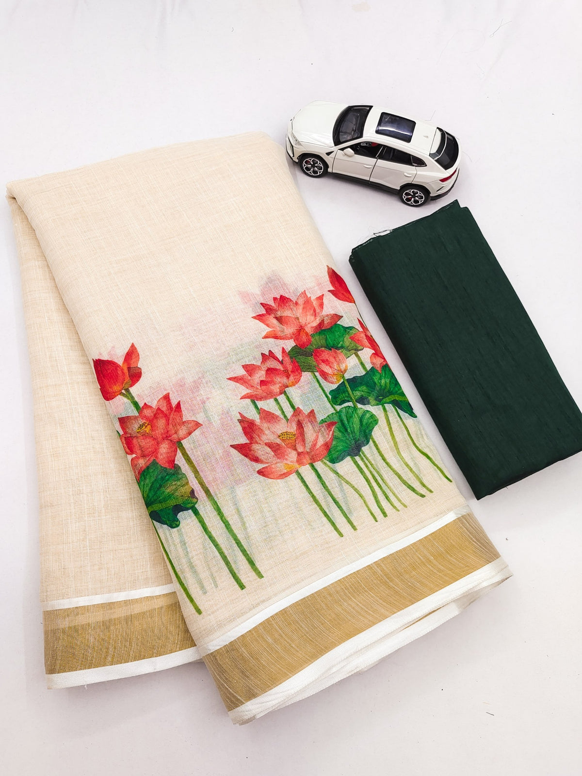Off-White Linen Lotus Print Saree with Cutwork Border, view 7