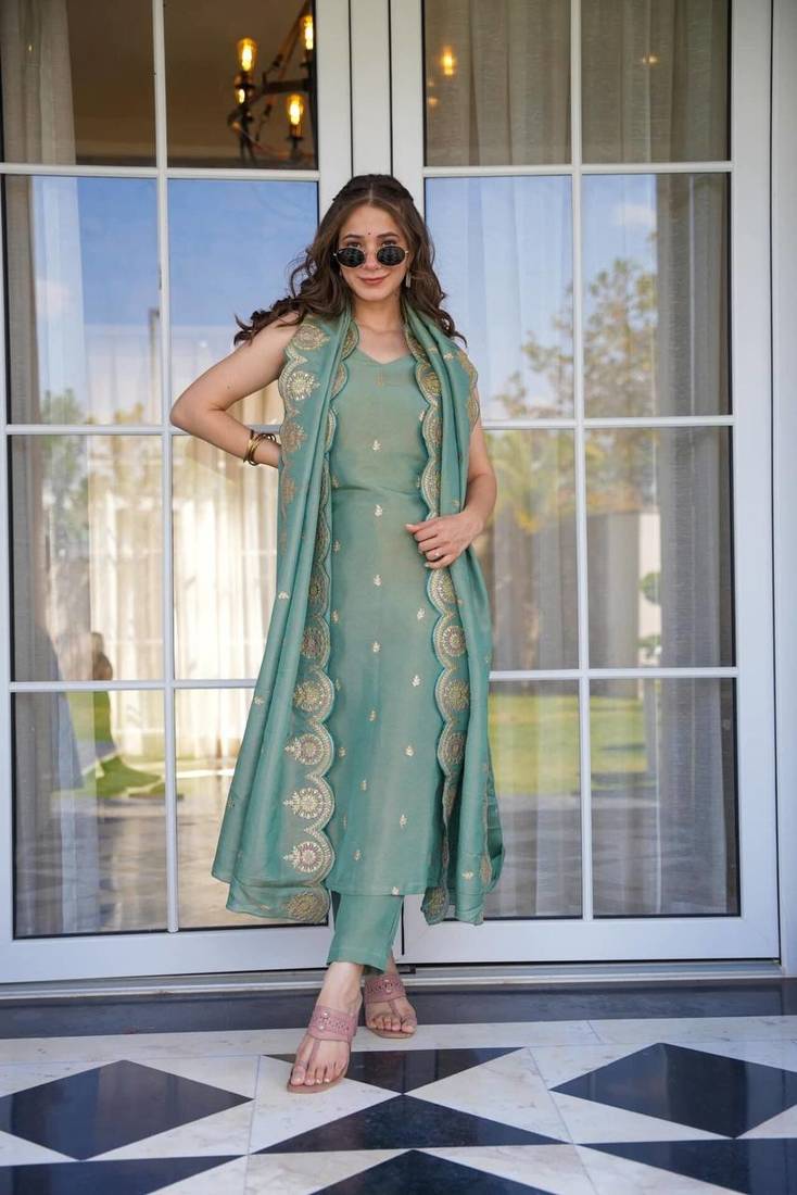 Sea Green Chanderi Silk Sleeveless Kurta Set