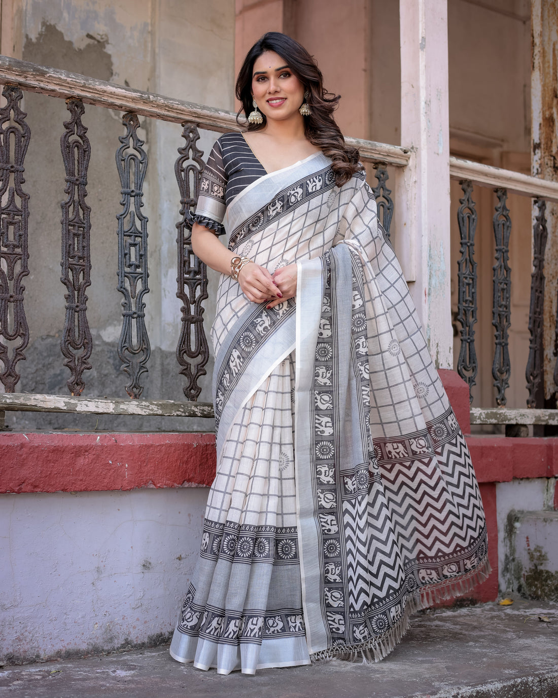 Cream & Black Floral Printed Tissue Silk Saree