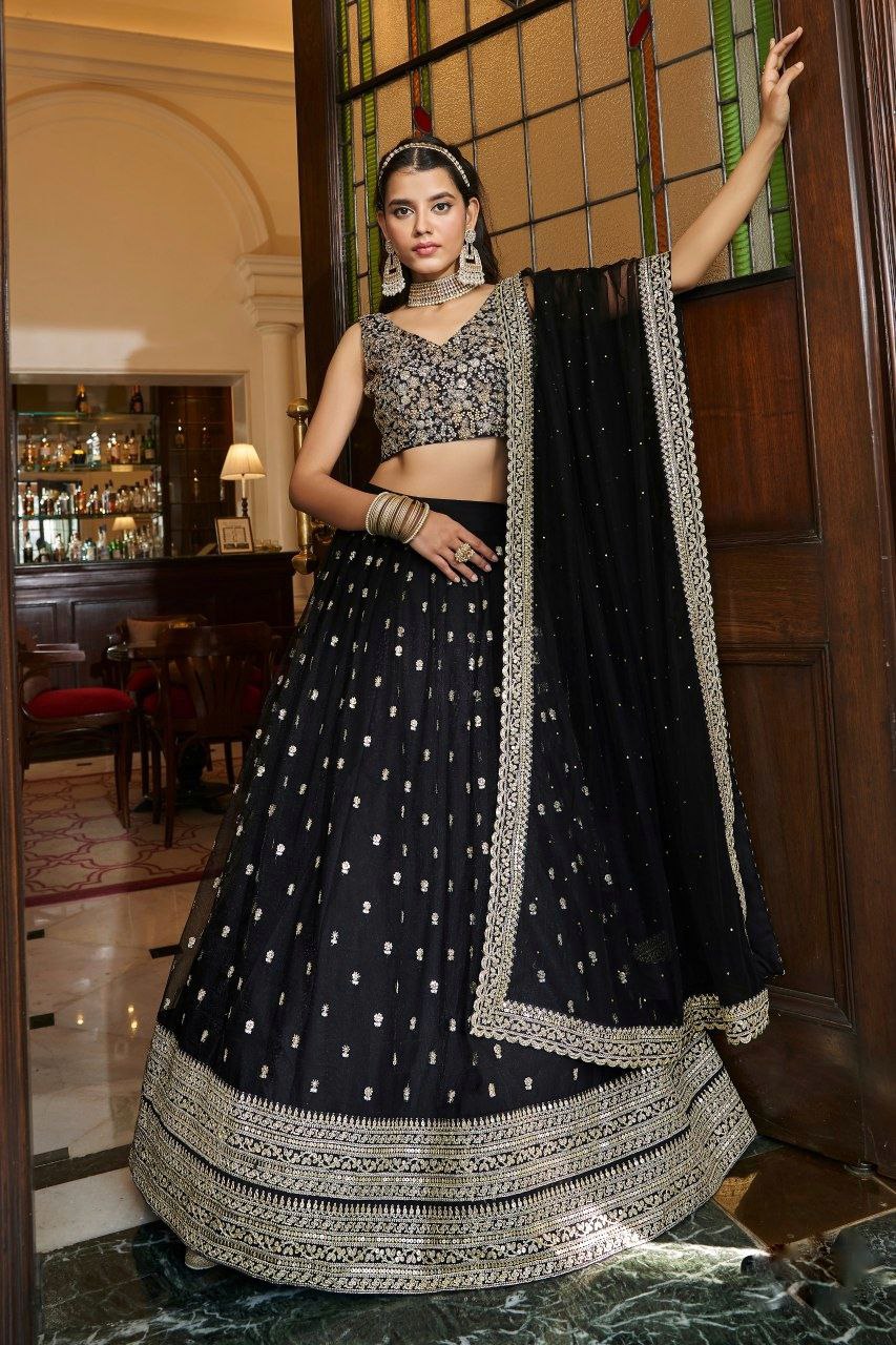Soft Net Lehenga / Black