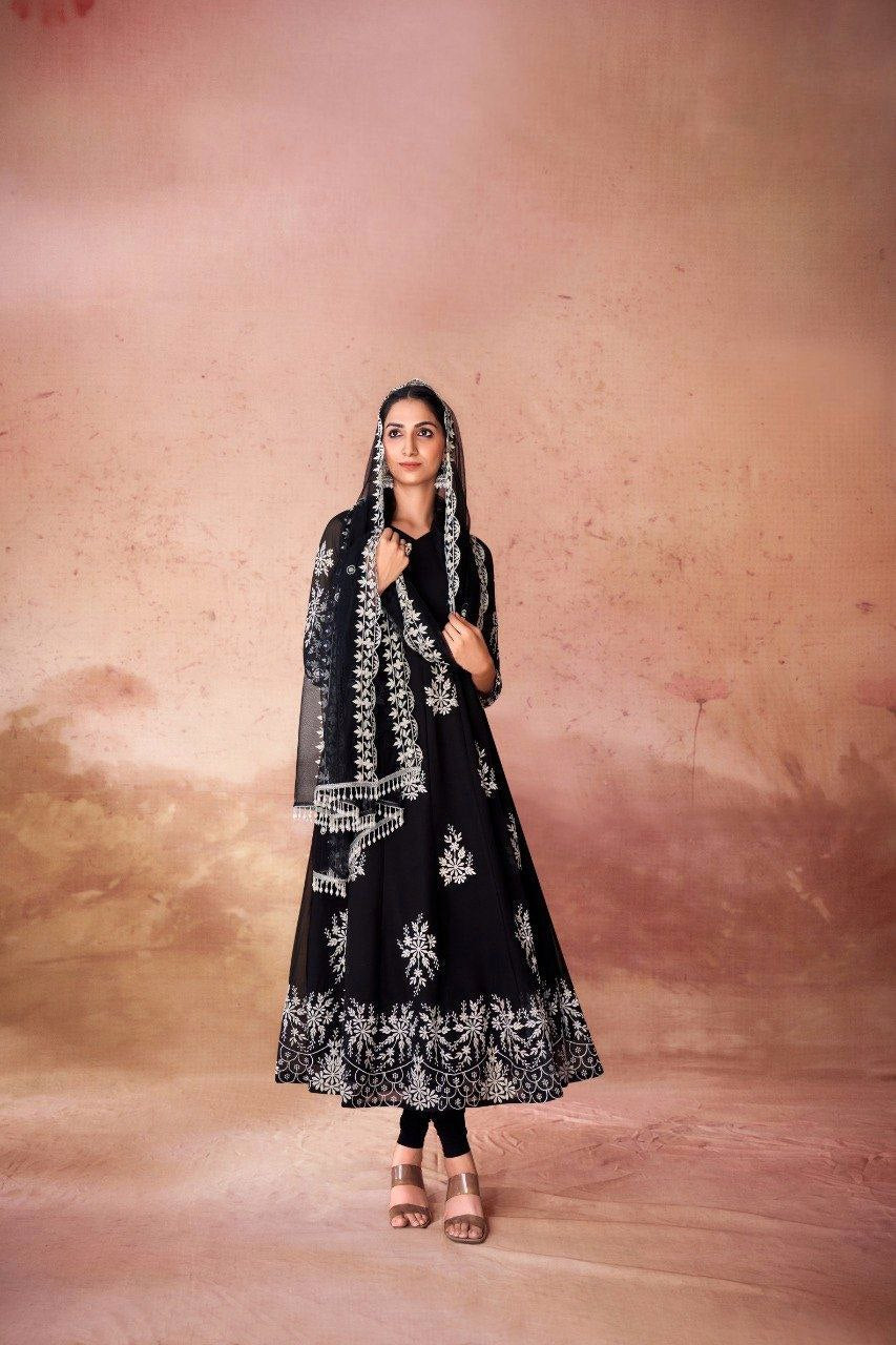 Anarkali Kurta Set  White Floral Thread Work On Black Georgette Fabric