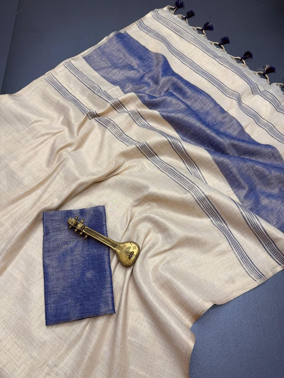 Blue Mysore Silk Linen Jacquard Border Saree, view 4