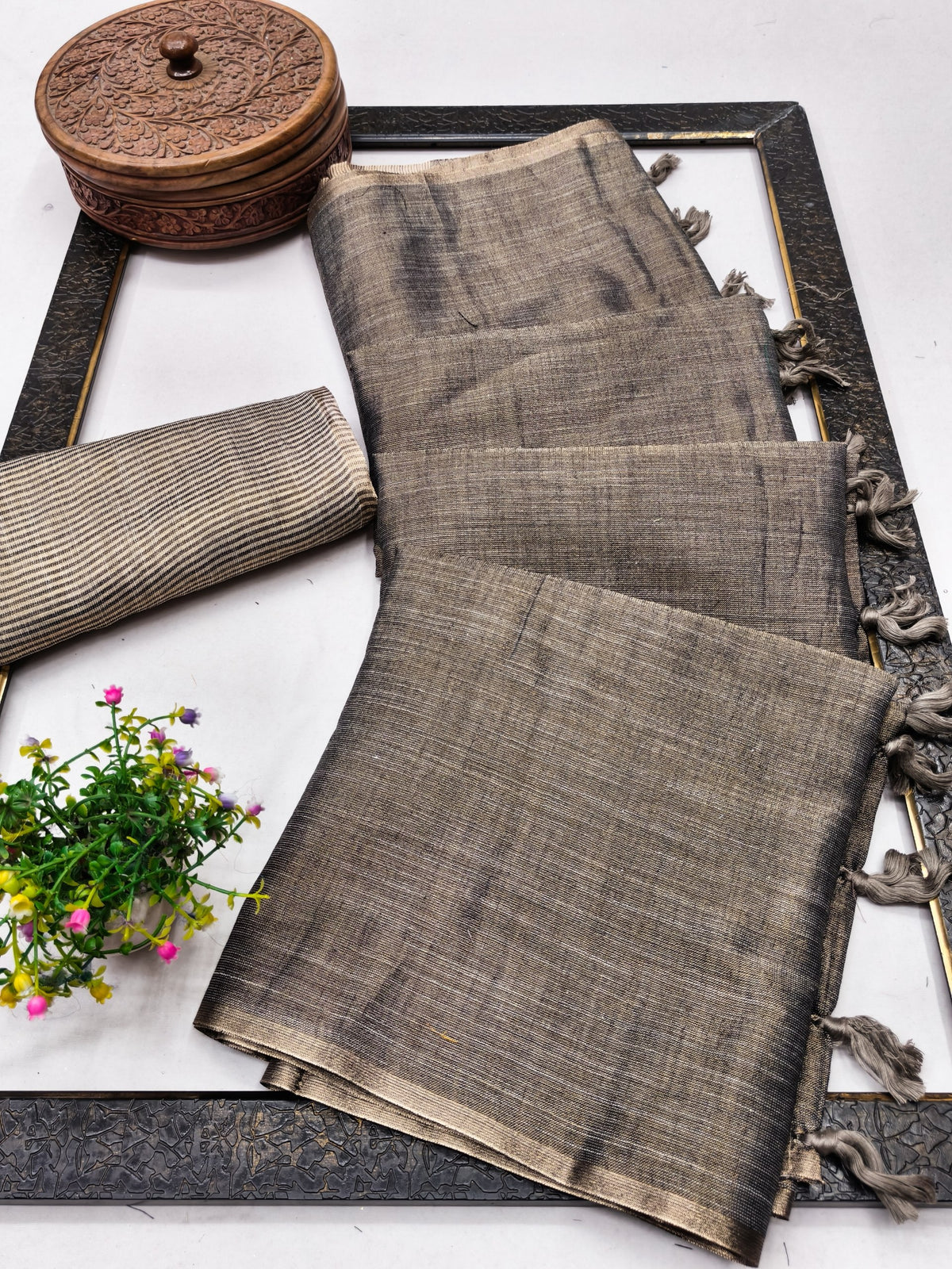 Taupe Grey Linen Tissue Jacquard Saree, view 2