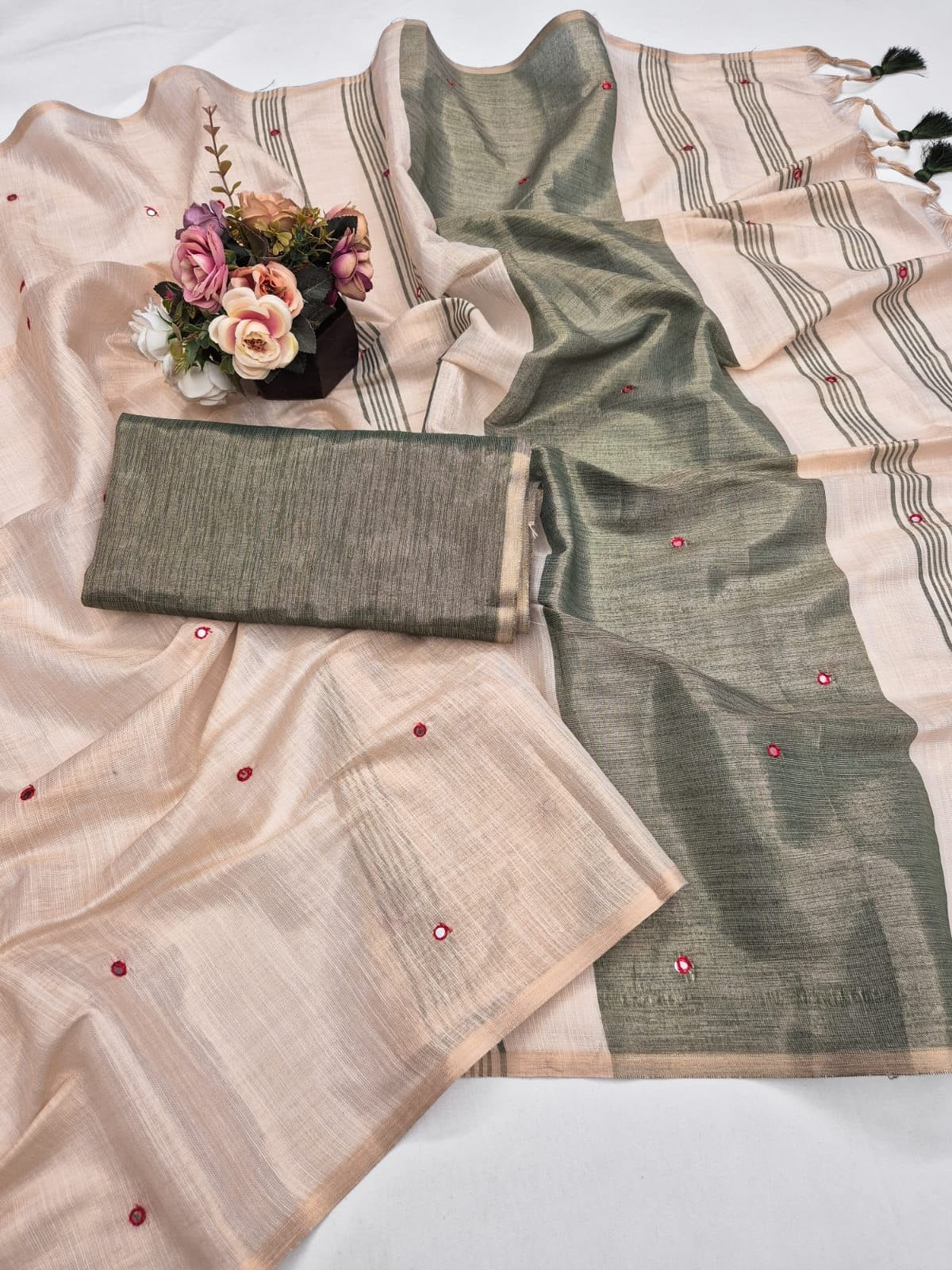 Dark Green Mysore Silk Linen Mirror Work Saree, view 2