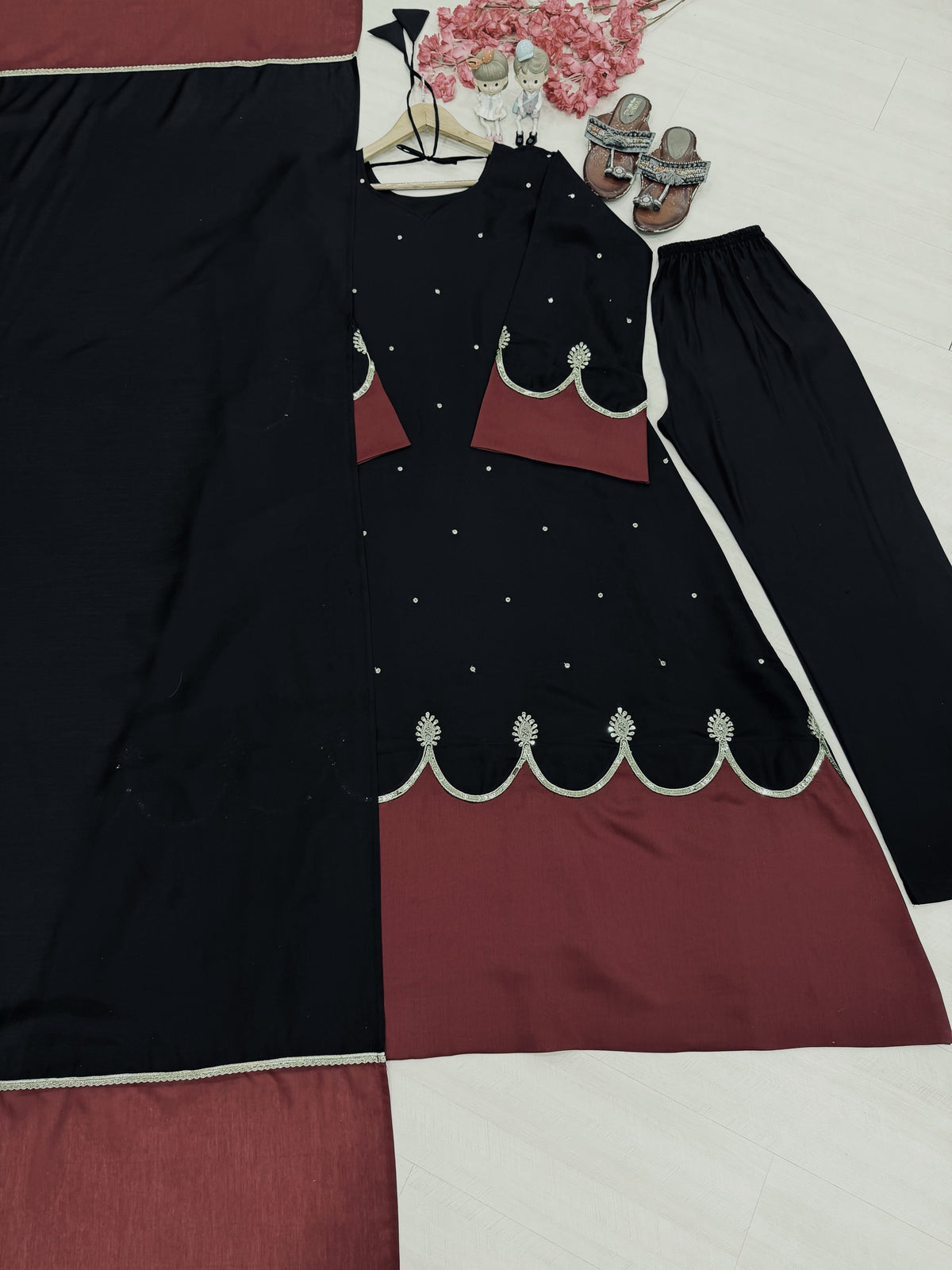 Black Roman Silk Kaftan Palazzo Set, view 5