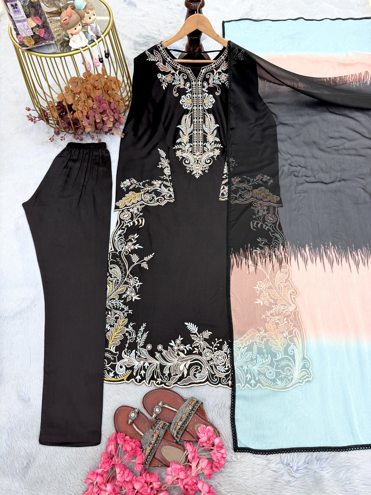 Black Satin Kaftan Kurta Set with Shaded Dupatta, view 6