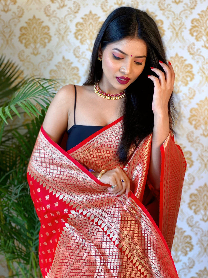 Red Color Zari Golden Weaving Rich Saree