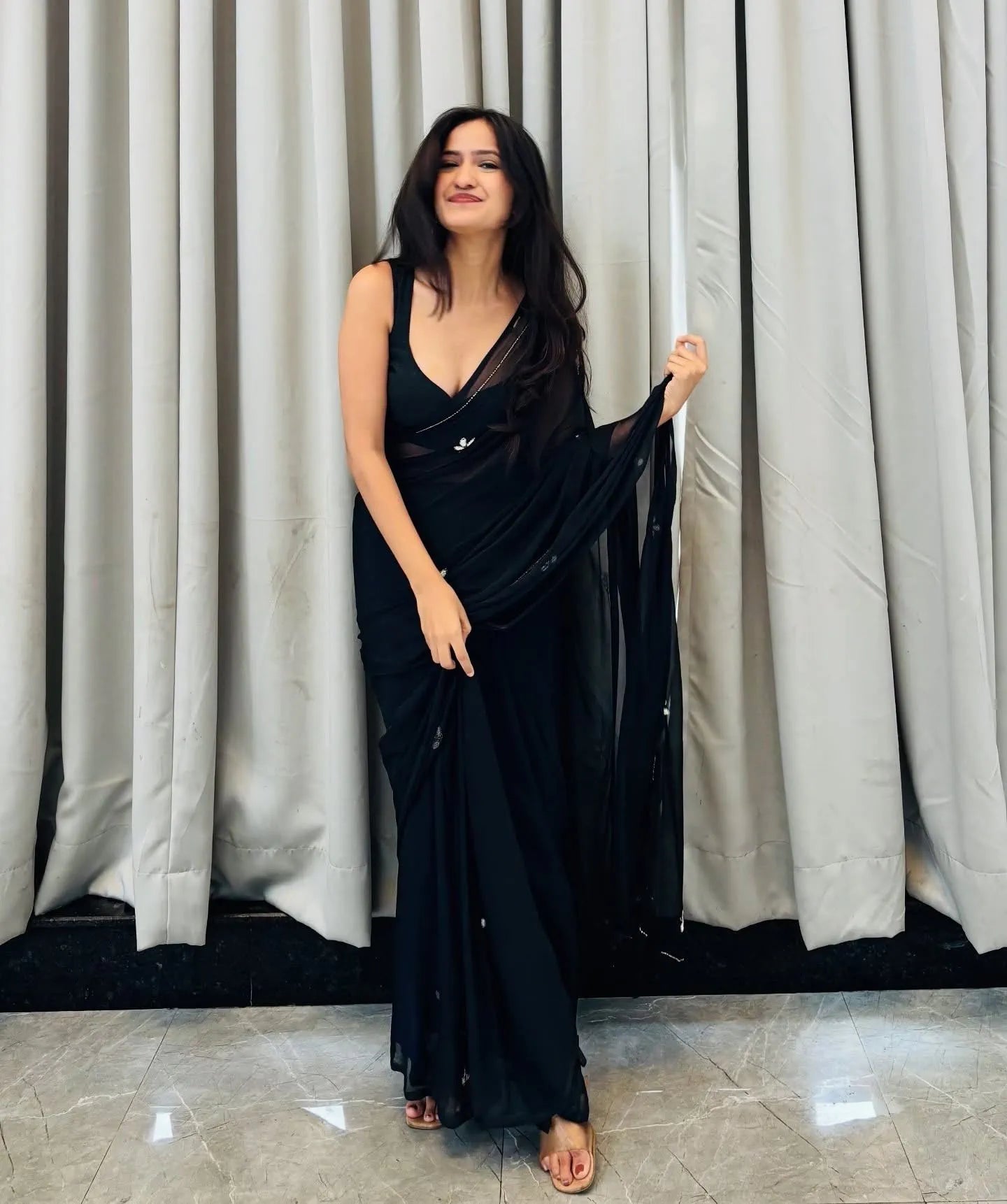 Black - Solid Georgette Chiffon Saree